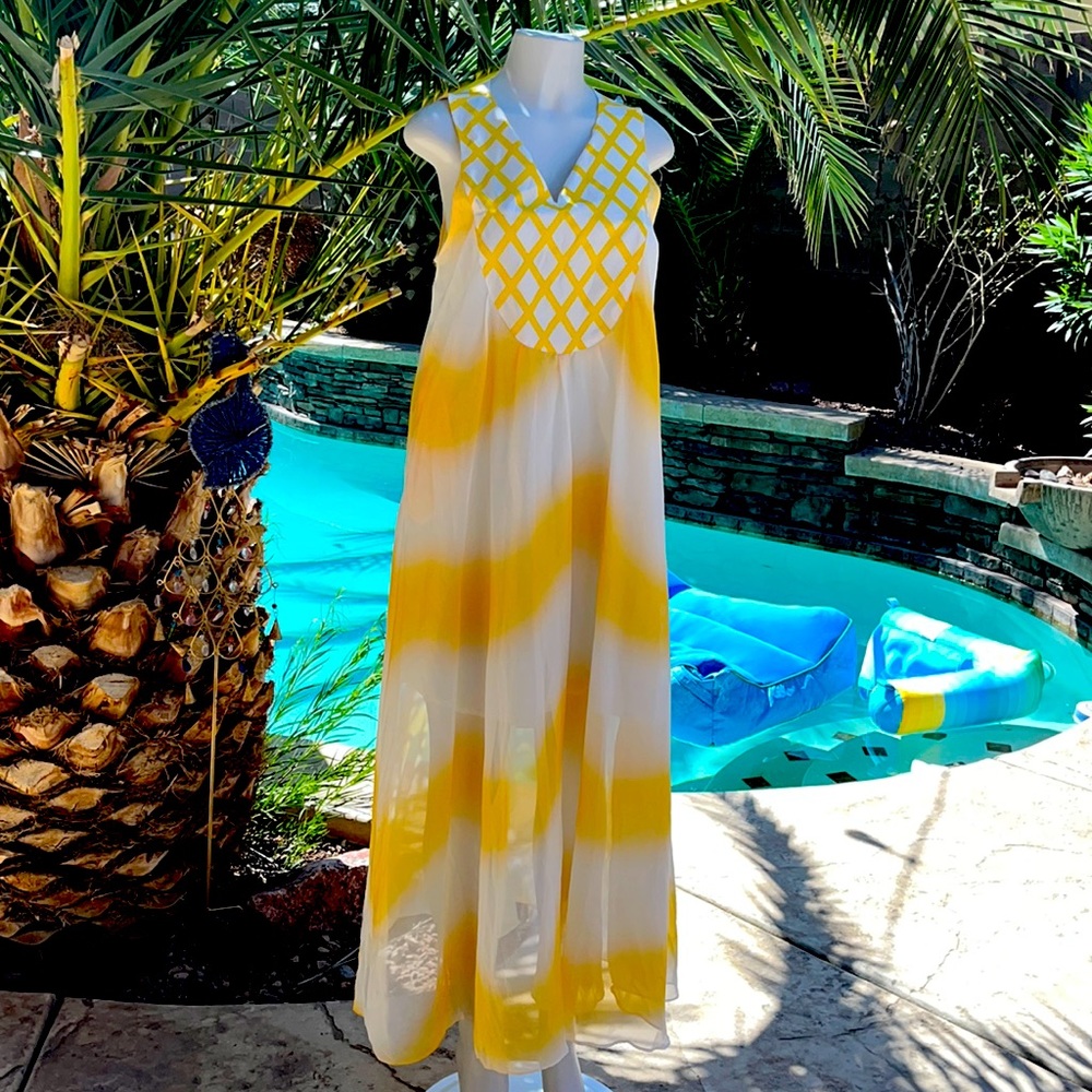 🩷NWT Boho Flowy Maxi Dress
